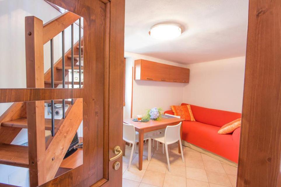 Apartment Just Close To The Lake In Bellagio Zewnętrze zdjęcie