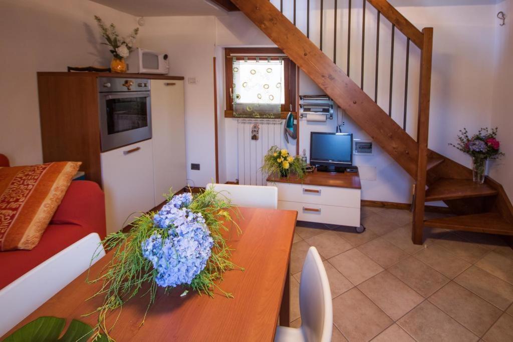Apartment Just Close To The Lake In Bellagio Zewnętrze zdjęcie